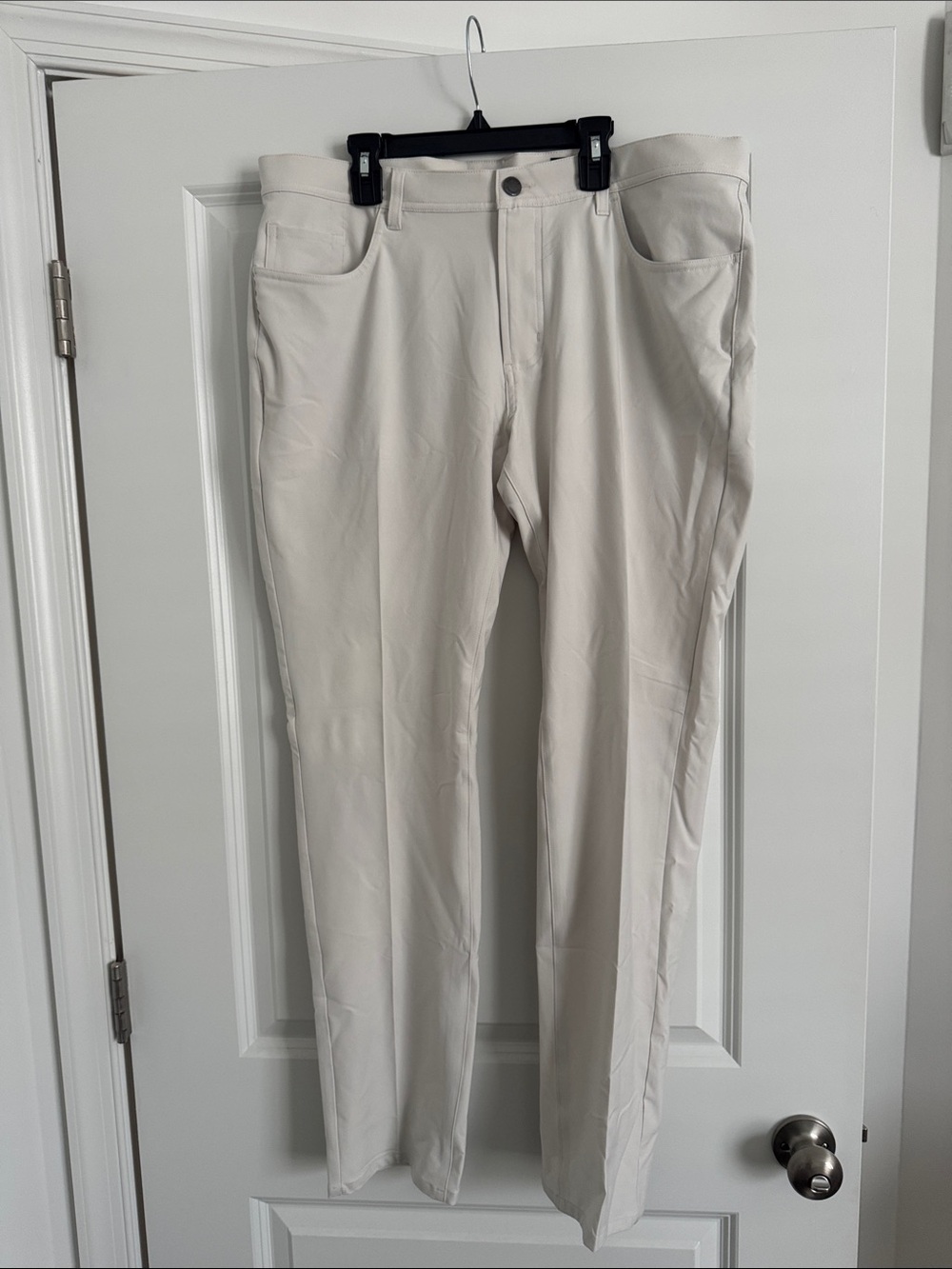 Dunning Classic Men's Chino Pants in Cream
